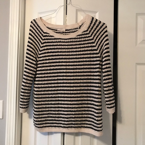 SALE/Women’s Loft size Large 3/4 sleeve length - Picture 2 of 8